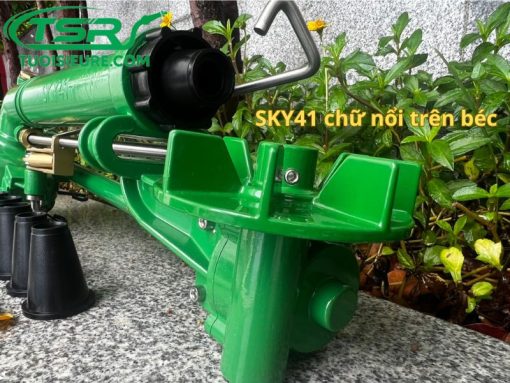 Béc tưới cây SKY41 in nổi trên sản phẩm